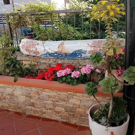 Corallina Relais & Climbing Center Villa *