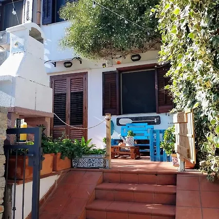 Corallina Relais & Climbing Center Villa *