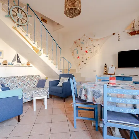 Corallina Relais & Climbing Center *