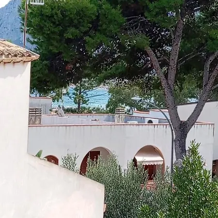 Corallina Relais & Climbing Center Villa